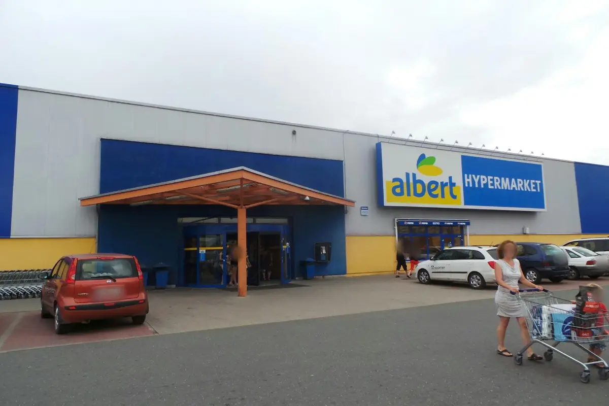 Albert Hypermarket